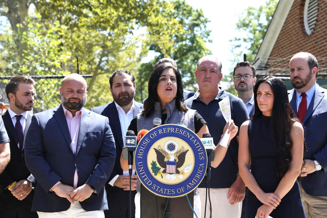 Malliotakis to introduce legislation banning migrant housing in 