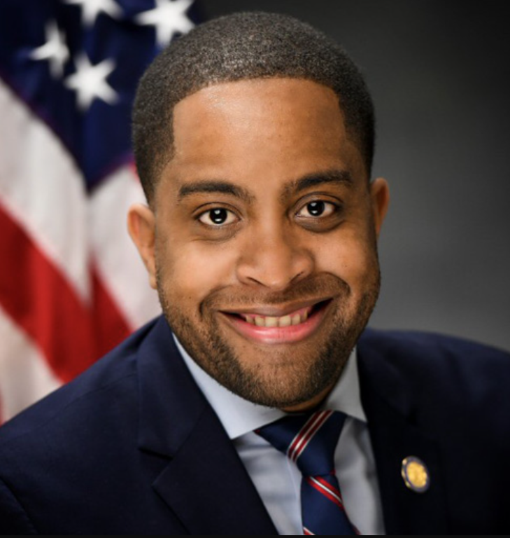 2023 Senator Zmyrie Headshot