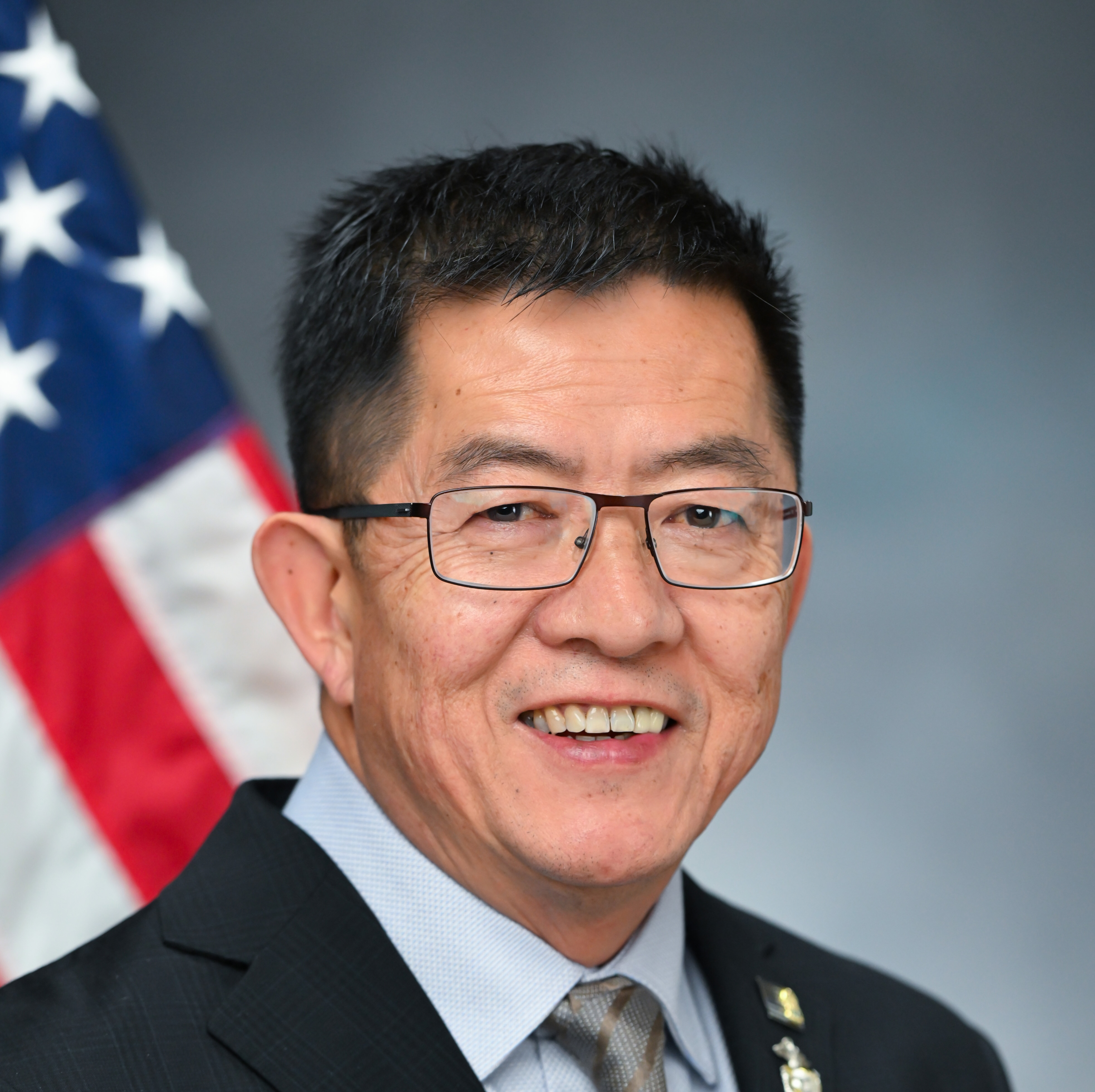 Senator Stephen T. Chan Official Photo