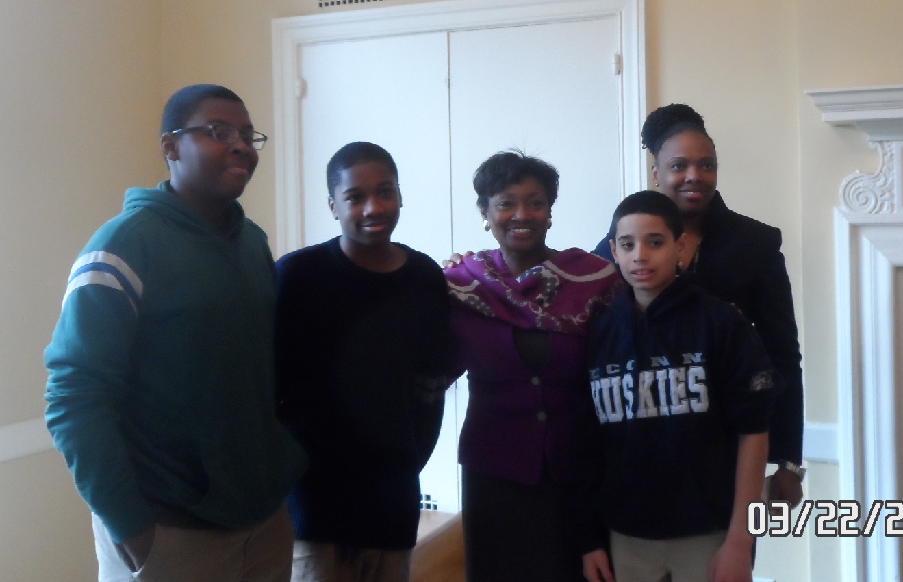 Leader Stewart-Cousins at Andrus Orchard School | NYSenate.gov