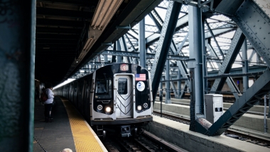 A picture of the G train. Photo credit: Upsplash