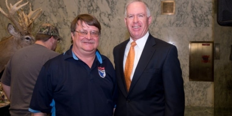 SCOPE NY President Stephen J. Aldstadt updates Senator Ranzenhofer in the Well of the Legislative Office Building.