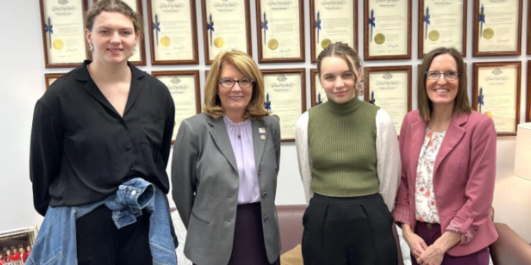 Mount Morris students visit Sen. Helming in Albany