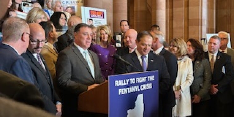 Fentanyl Presser Fentanyl Presser