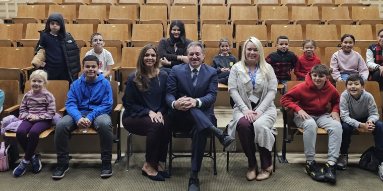 Senator Addabbo visits PS 128 in Middle Village.