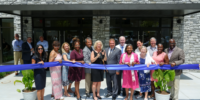 Speaking at the ribbon cutting at La Mora, Sen. Stewart-Cousins hailed the historic $25 billion housing plan she helped secure through the 2024-25 state budget