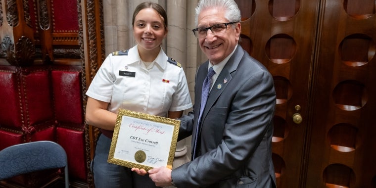 West Point Cadet Eve Crossett  West Point Cadet Eve Crossett
