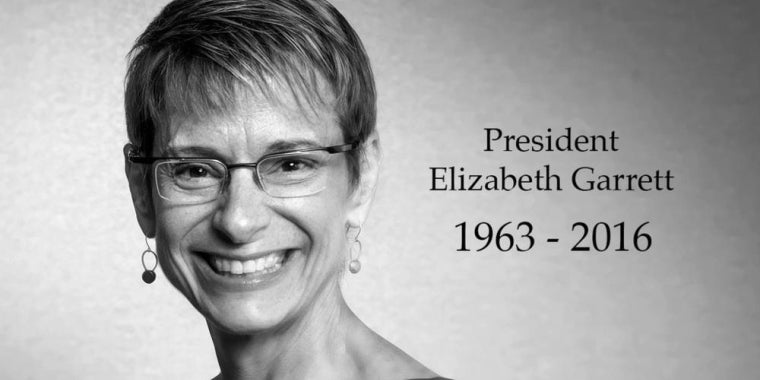 The University has announced a moment of silence that will be observed today at 4:00 p.m.
