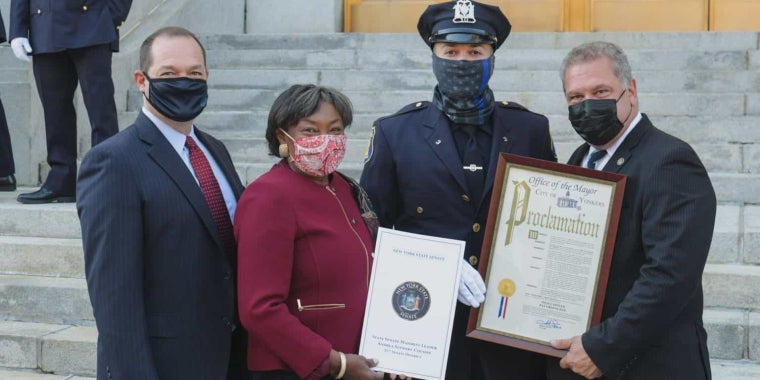 Yonkers Police Officer Paul Samoyedny honored for bravery during shooting in Getty Square