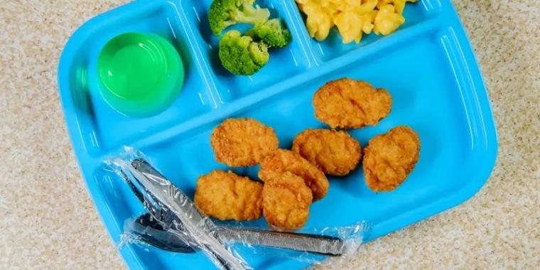 Teacher's Lunch Box • Improving education one lunch at a time