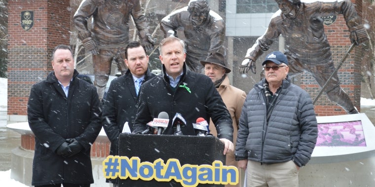 Senator Jacobs announcing new social media ridesharing campaign with Mike Gilbert of the Buffalo Sabres, Buffalo Common Council Member Chris Scanlon, Soho Burger Bar owner Jay Manno and Buffalo Place Executive Director Mike Schmand.