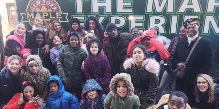 Senator Montgomery along with Future Farmers of America and Redhook Students