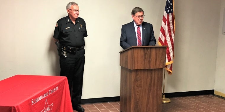 Senator Seward (right) joins Schoharie County Sheriff Ronald Stevens to announce a $25,000 state grant to help with the cost of an emergency communications equipment upgrade for Schoharie County Sheriff’s Office vehicles.