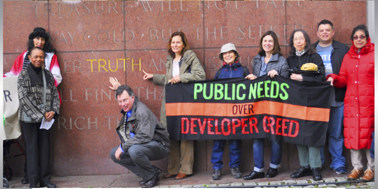 Senator Montgomery in Truth Park with Brooklyn's Citizens Defending Libraries